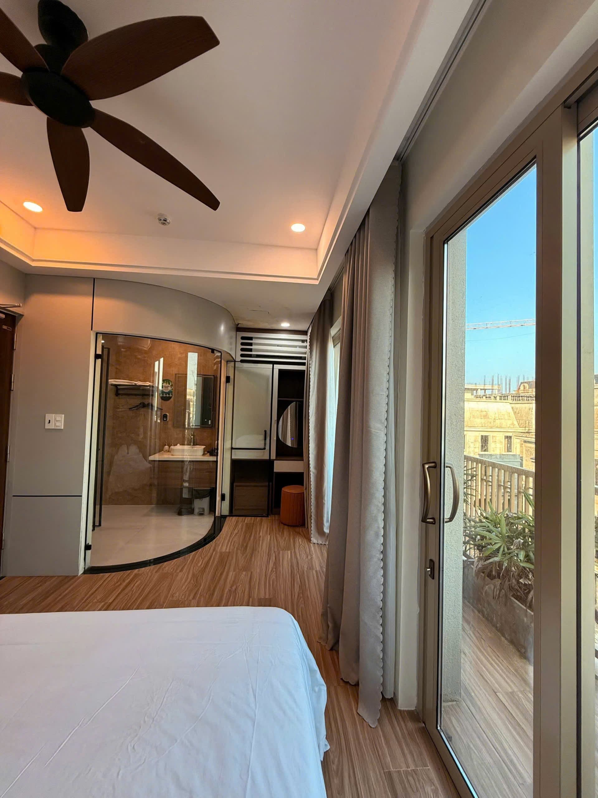 ocean-view-room